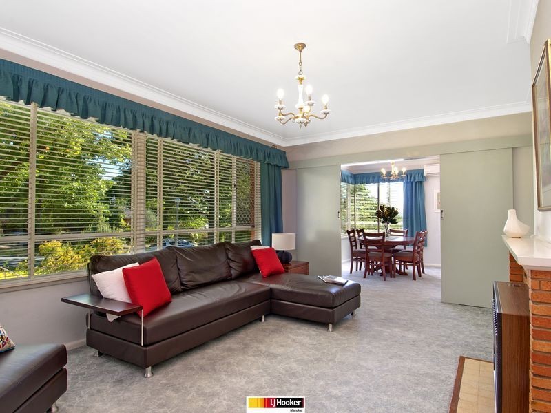 39 Carnegie Crescent, Narrabundah ACT 2604