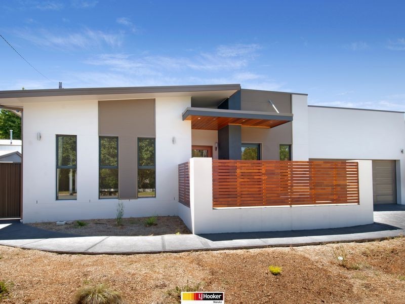 26 Gormanston Crescent, Deakin ACT 2600