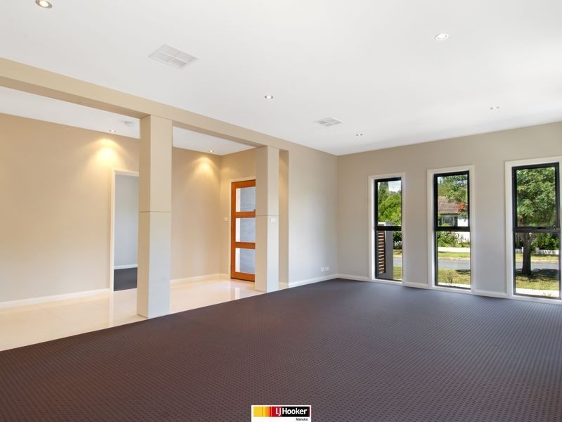 26 Gormanston Crescent, Deakin ACT 2600