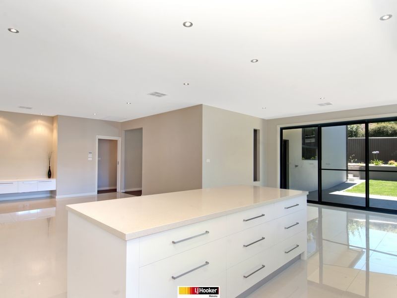 26 Gormanston Crescent, Deakin ACT 2600