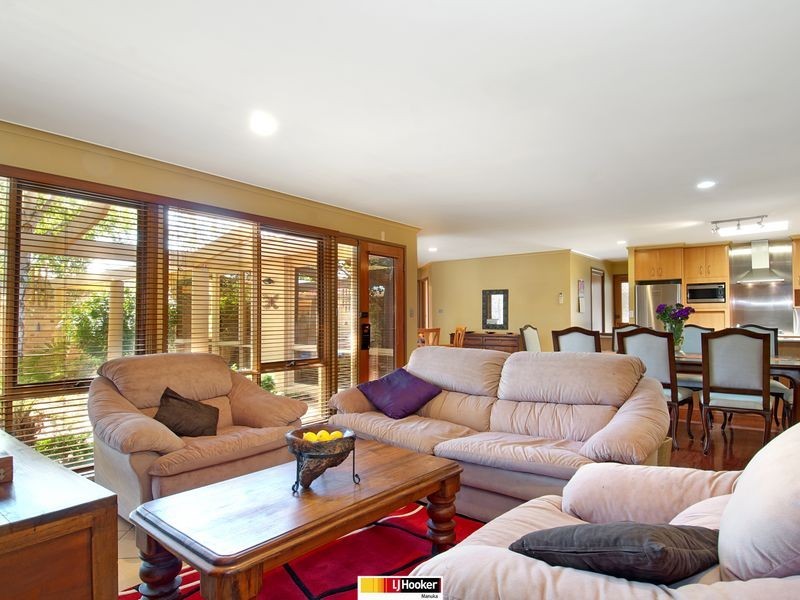 12 Fielder Place, Florey ACT 2615