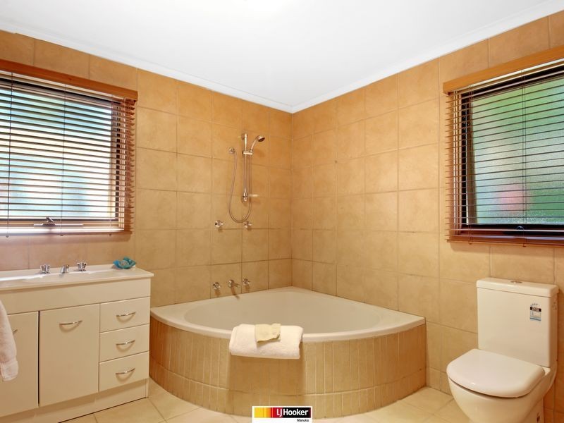 12 Fielder Place, Florey ACT 2615