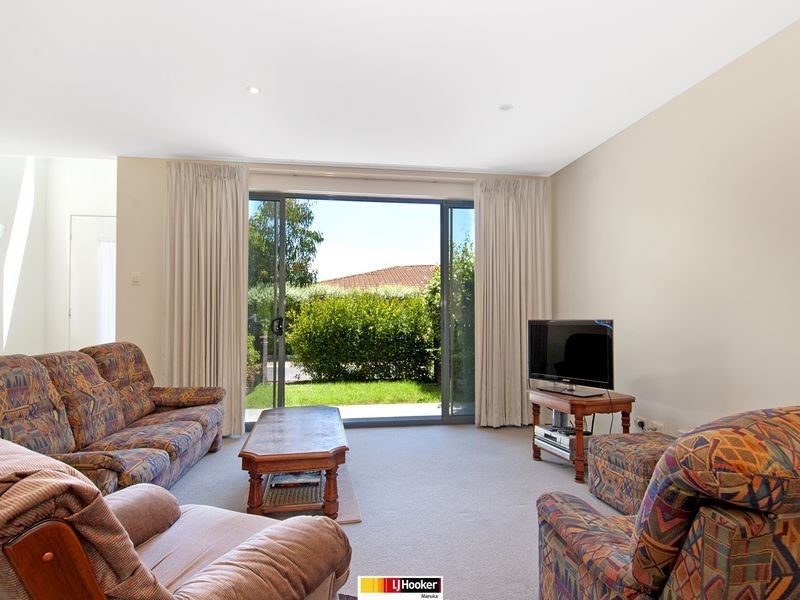 10/25 Jerrabomberra Avenue, Narrabundah ACT 2604
