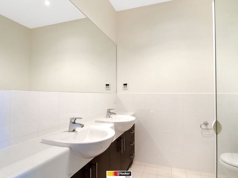 10/25 Jerrabomberra Avenue, Narrabundah ACT 2604