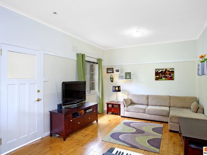 26 Gymea Street, Narrabundah ACT 2604