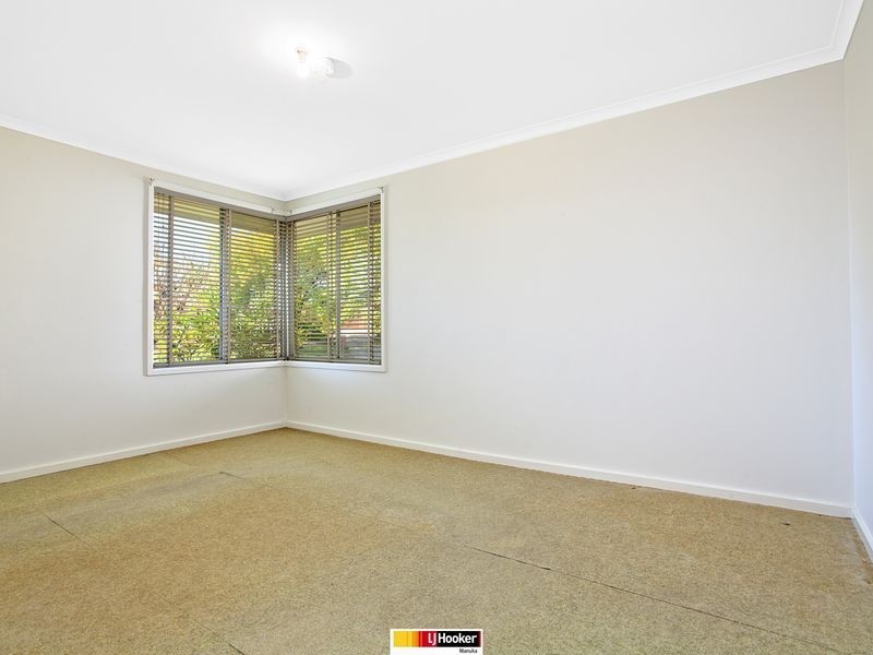 8 Murphy Street, Pearce ACT 2607