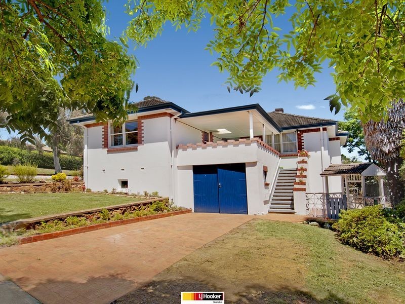 70 Stonehaven Crescent, Deakin ACT 2600
