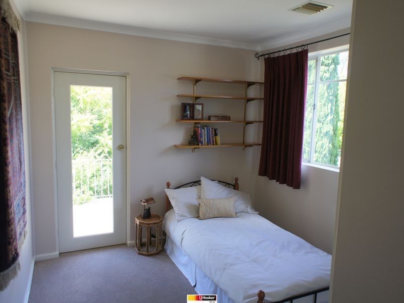 142 Monaro Crescent, Red Hill ACT 2603