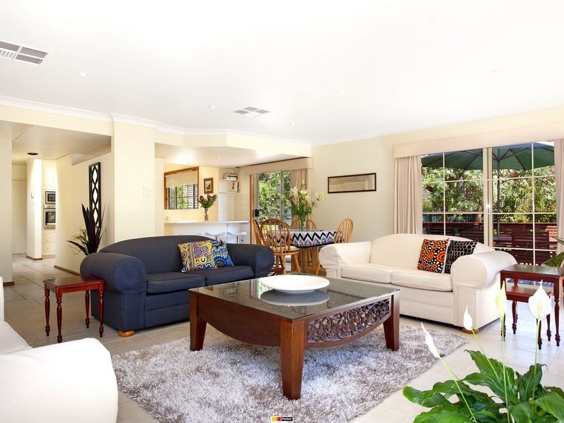 76 Monaro Crescent, Red Hill ACT 2603