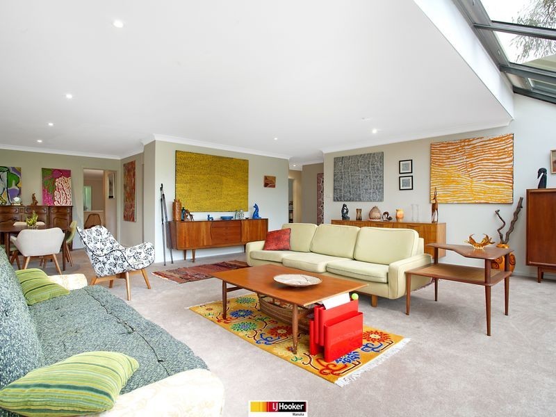 8 Bedford Street, Deakin ACT 2600