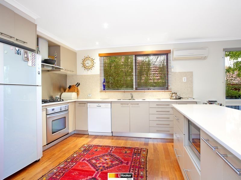 8 Bedford Street, Deakin ACT 2600
