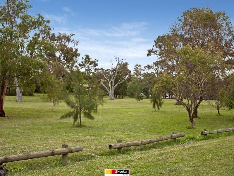 8 Bedford Street, Deakin ACT 2600