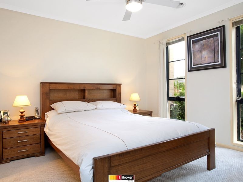 6/136 Halloran Drive, Jerrabomberra NSW 2619