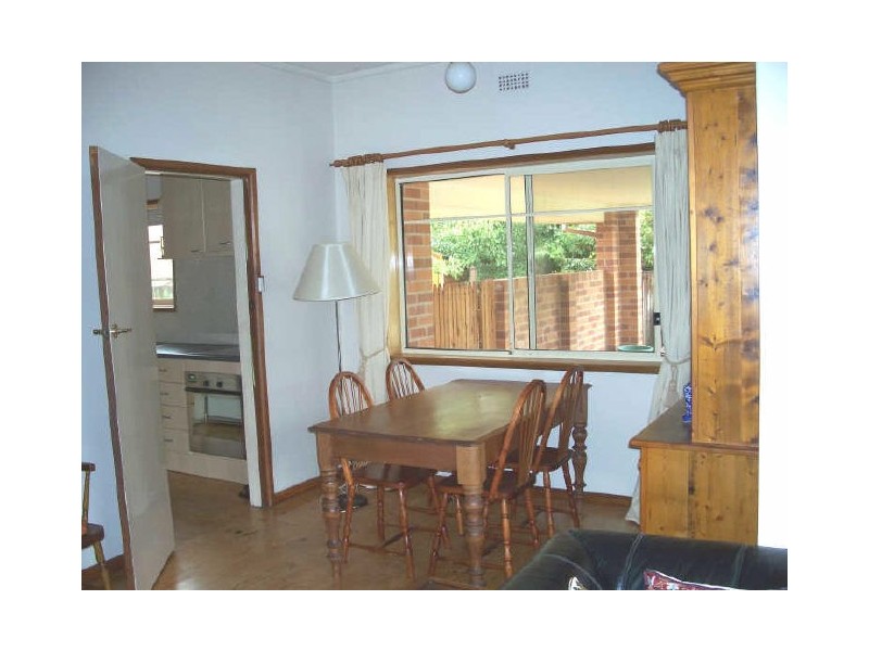 23 McKinlay Street, Narrabundah ACT 2604