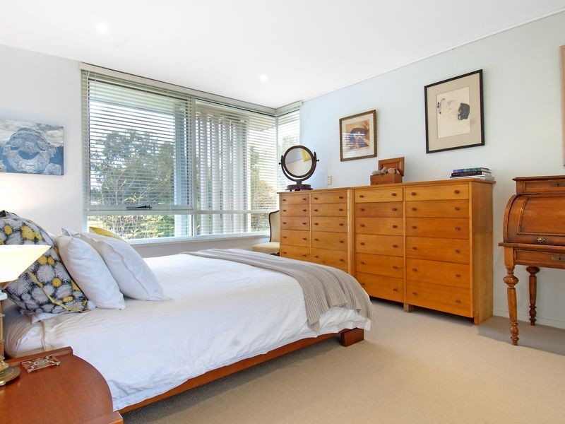 13/9 Bowen Drive, Barton ACT 2600