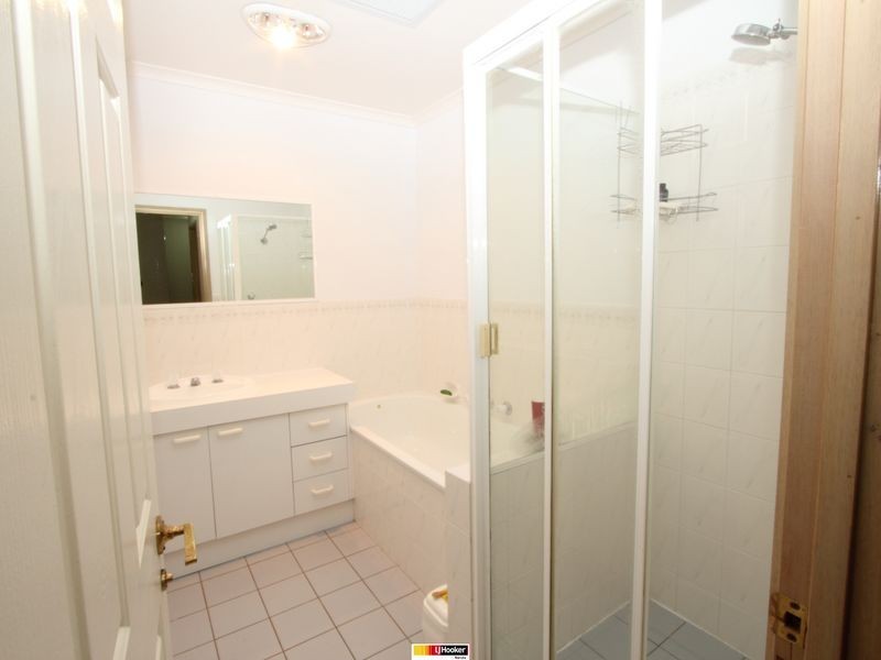77 Jim Pike Avenue, Gordon ACT 2906