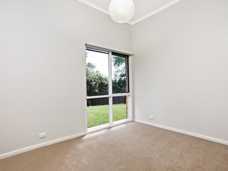 6 Maclagan Street, Isaacs ACT 2607