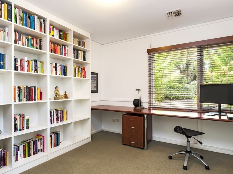 25 Jacka Crescent, Campbell ACT 2612