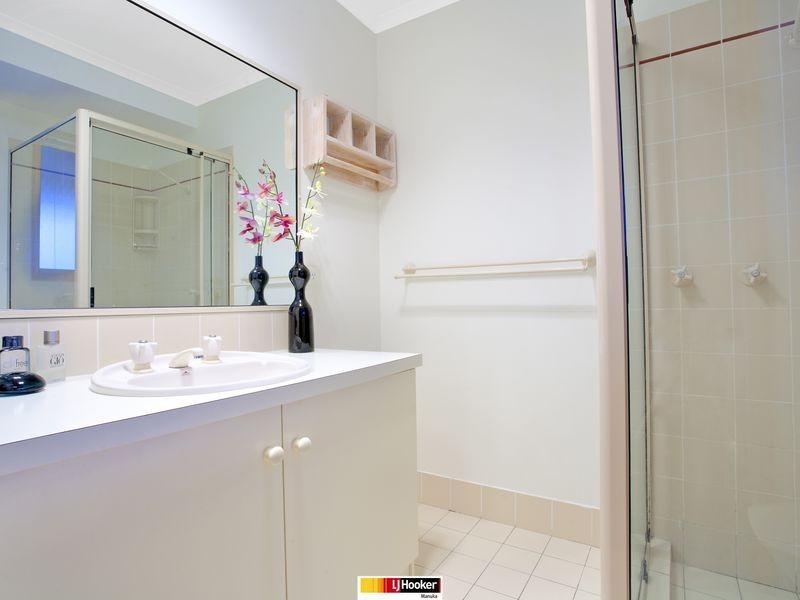 11 Adcock Place, Banks ACT 2906