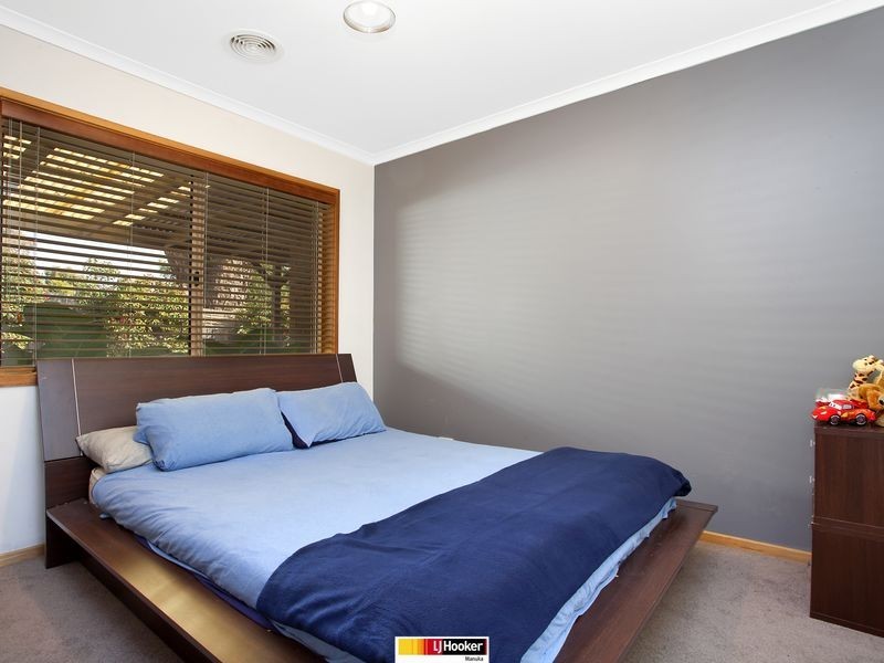 11 Adcock Place, Banks ACT 2906