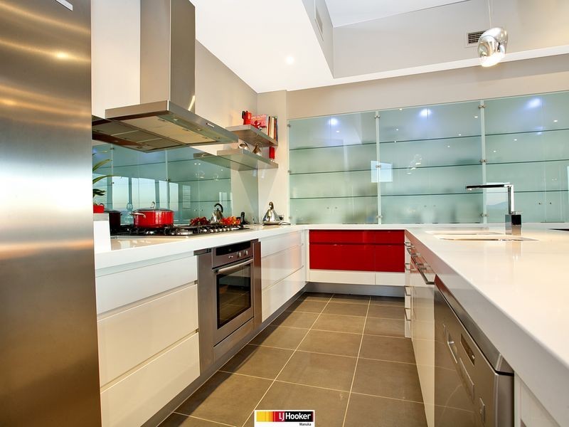 4 Guise Place, Jerrabomberra NSW 2619