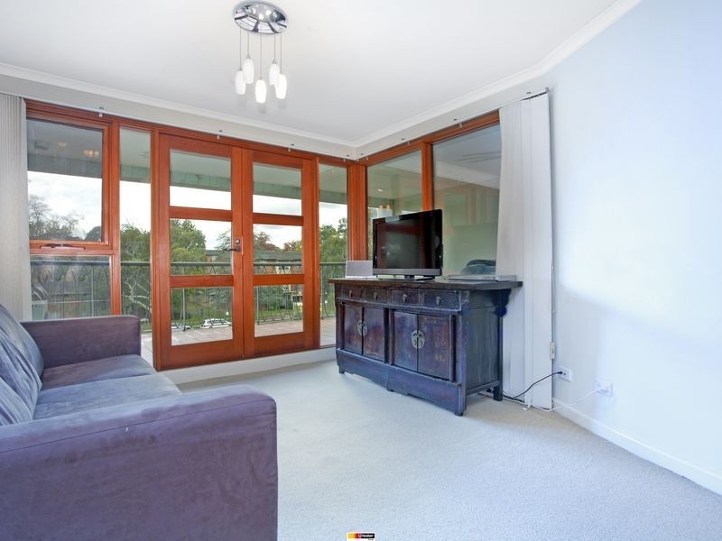 50/18 Captain Cook Crescent, Griffith ACT 2603