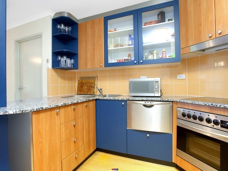 50/18 Captain Cook Crescent, Griffith ACT 2603