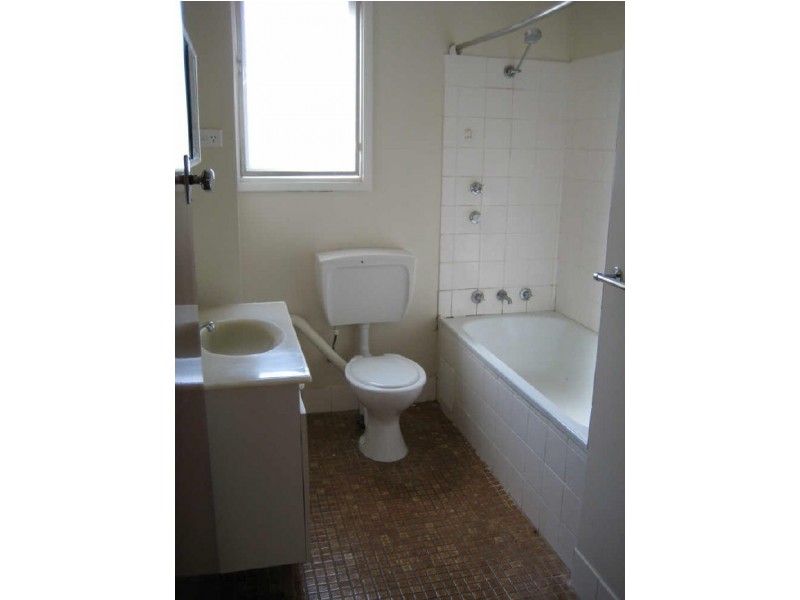 78 Hampton Cct, Yarralumla ACT 2600
