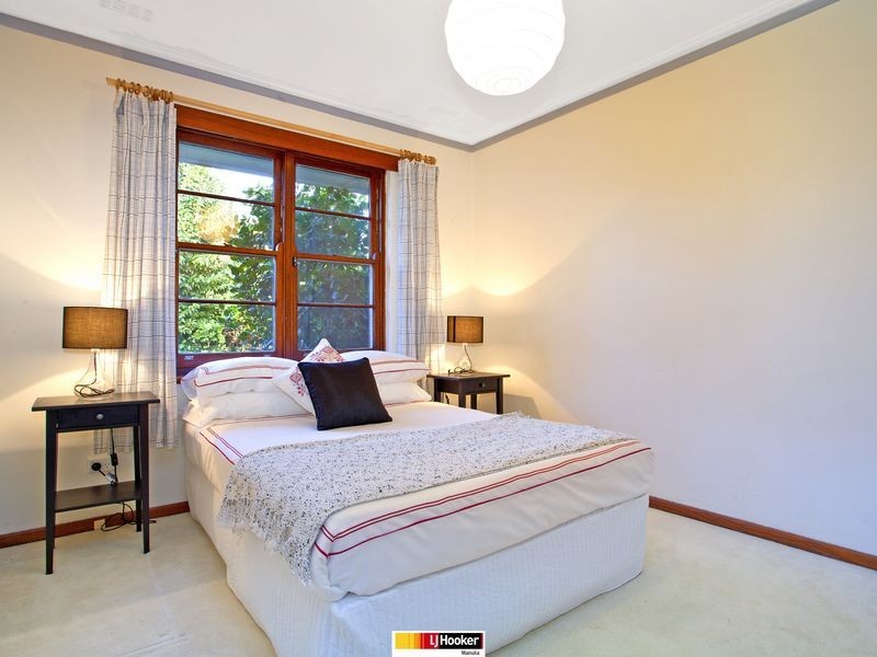58 Newdegate Street, Deakin ACT 2600
