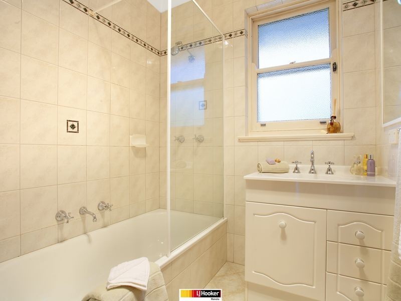58 Newdegate Street, Deakin ACT 2600