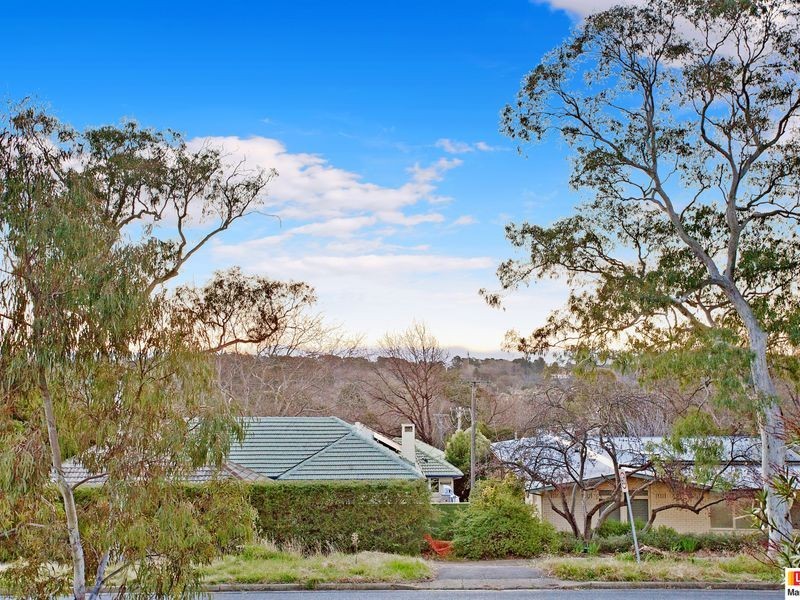 104 Hopetoun Circuit, Yarralumla ACT 2600