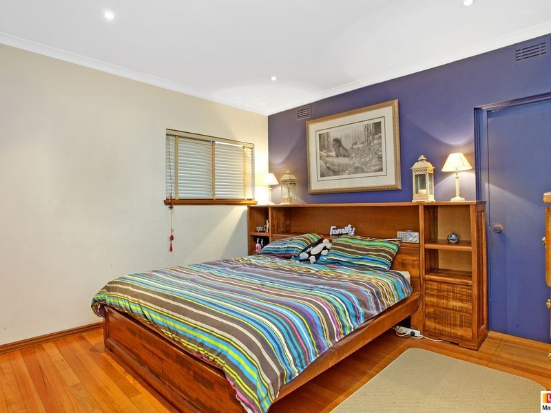 104 Hopetoun Circuit, Yarralumla ACT 2600