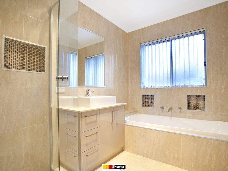 1 Maris King Street, Casey ACT 2913