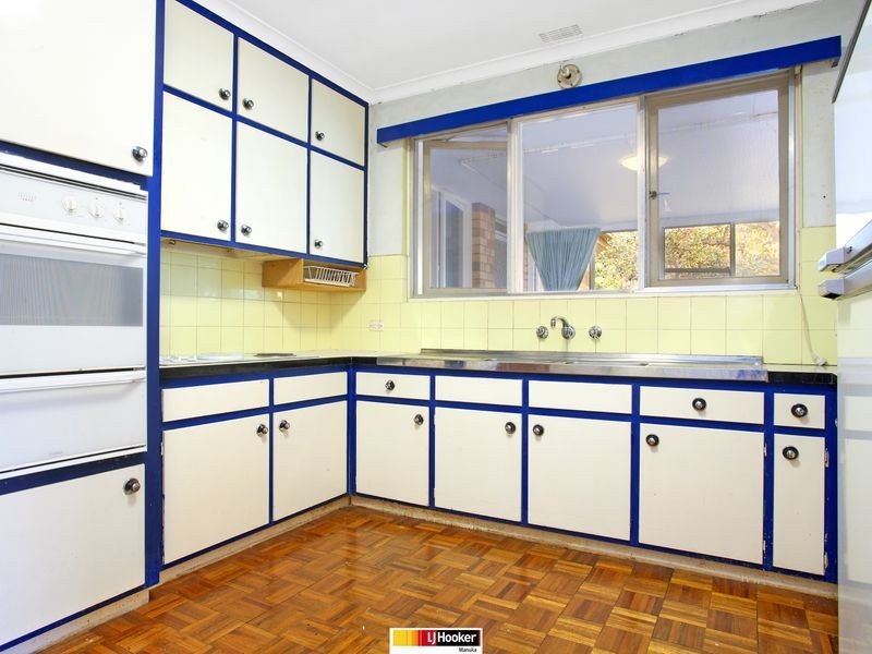 10 Dugan Street, Deakin ACT 2600