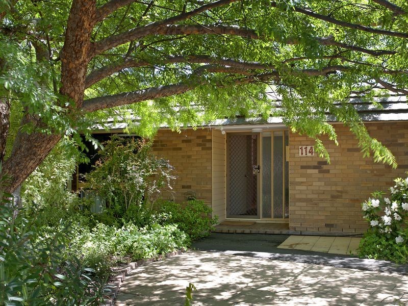 114 Livingston Avenue, Kambah ACT 2902