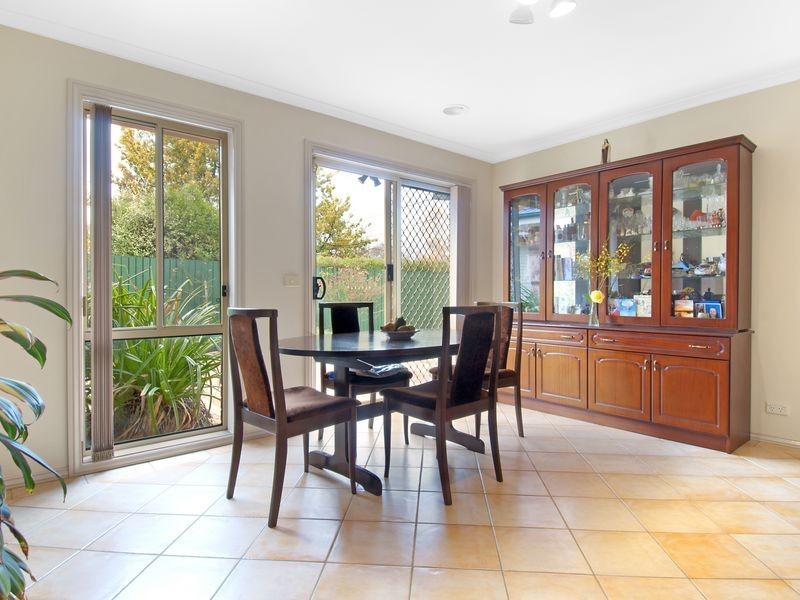 27 Anembo Street, Narrabundah ACT 2604