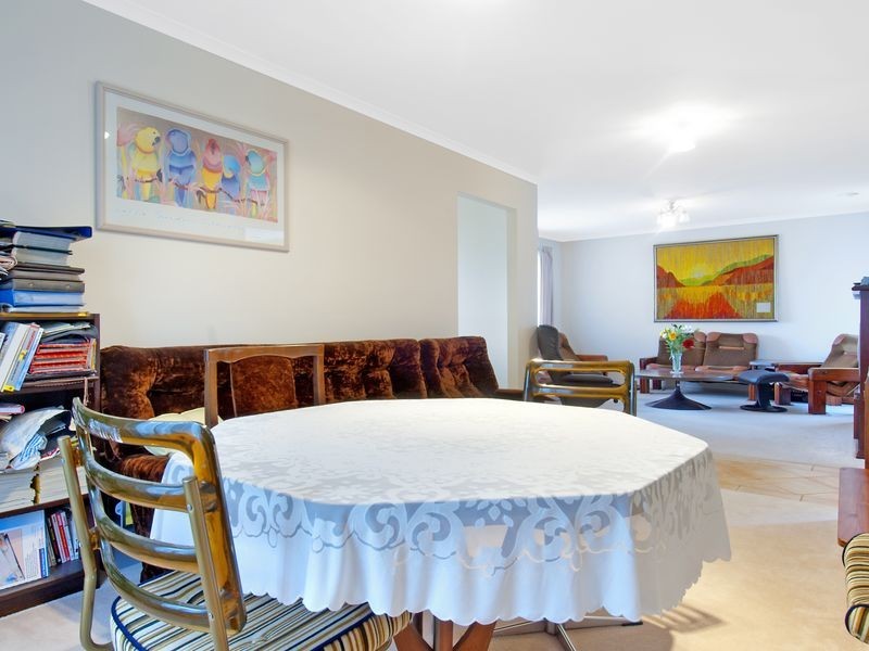 27 Anembo Street, Narrabundah ACT 2604