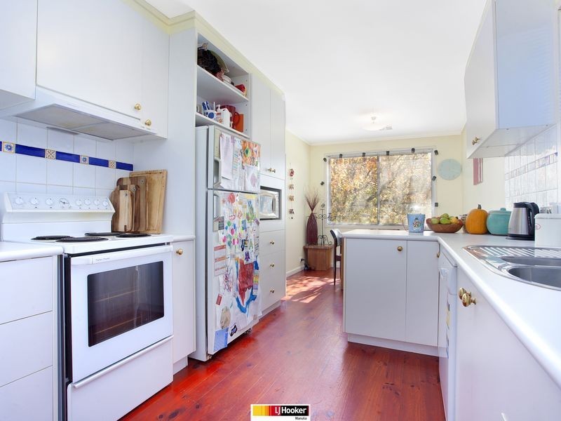 6 Enderby Street, Mawson ACT 2607