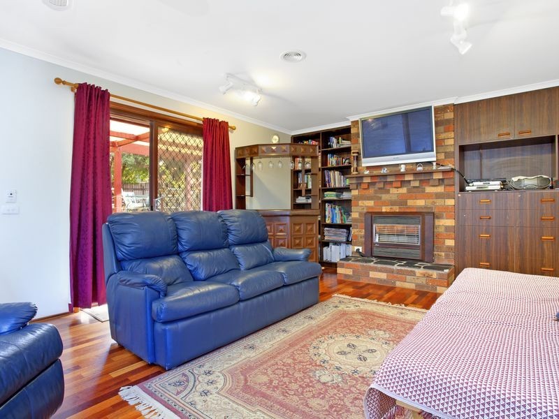 12 Currey Street, Gowrie ACT 2904