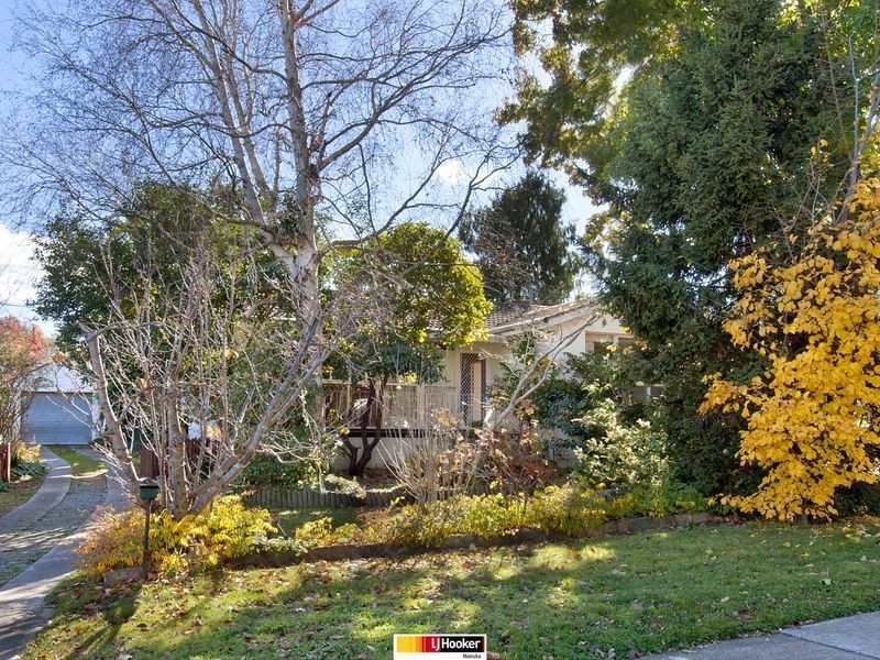 102 Irvine Street, Watson ACT 2602