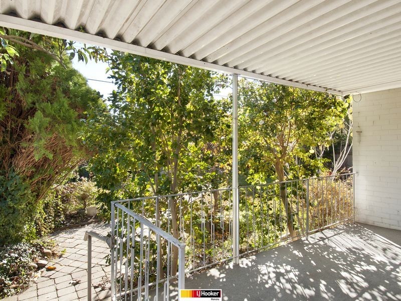 102 Irvine Street, Watson ACT 2602