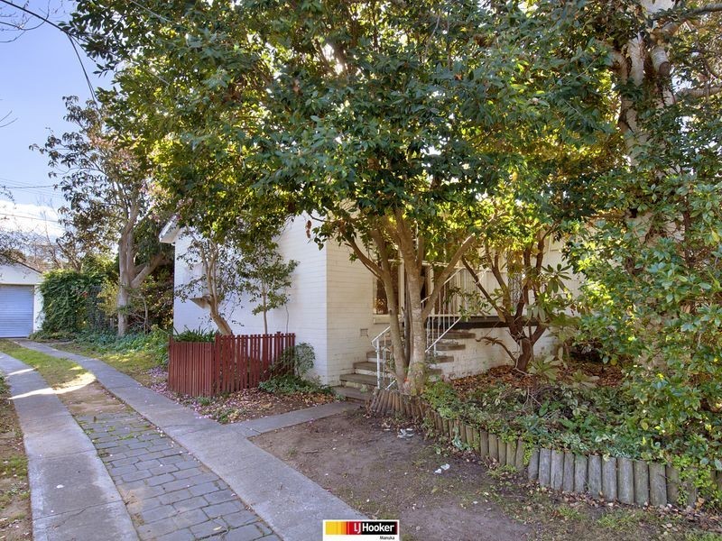 102 Irvine Street, Watson ACT 2602