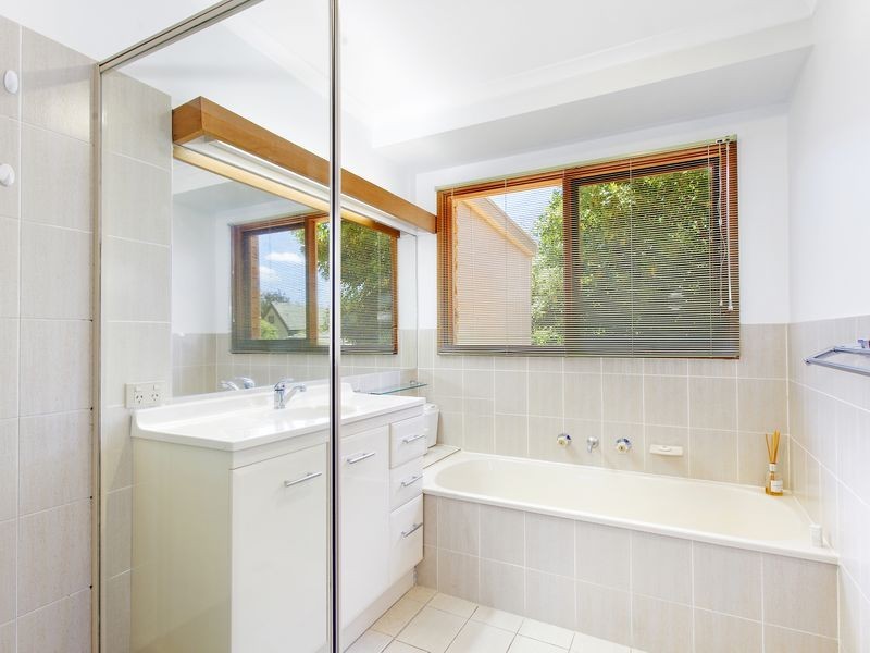 8 Erwin Place, Calwell ACT 2905