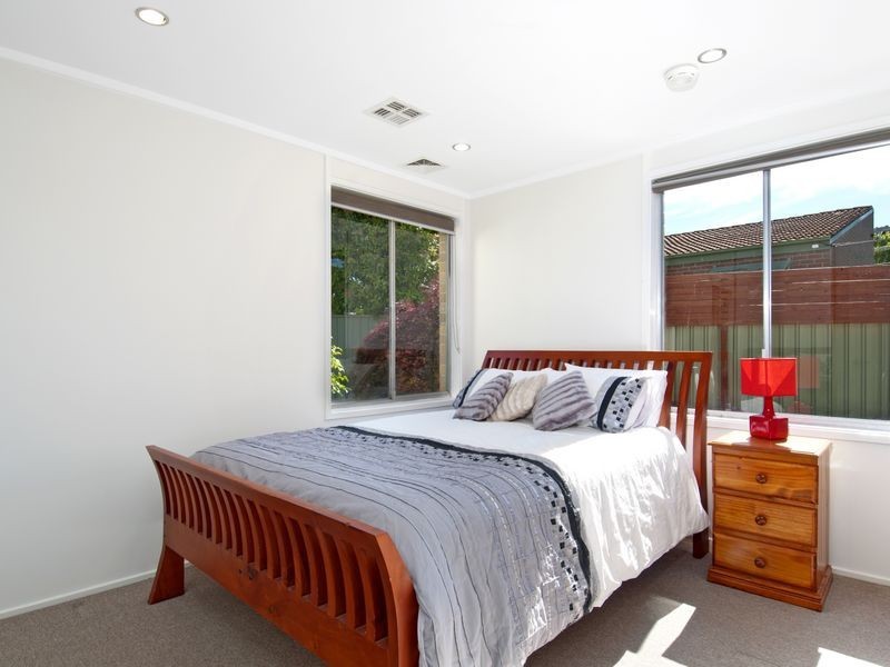 4 Rundle Place, Kambah ACT 2902