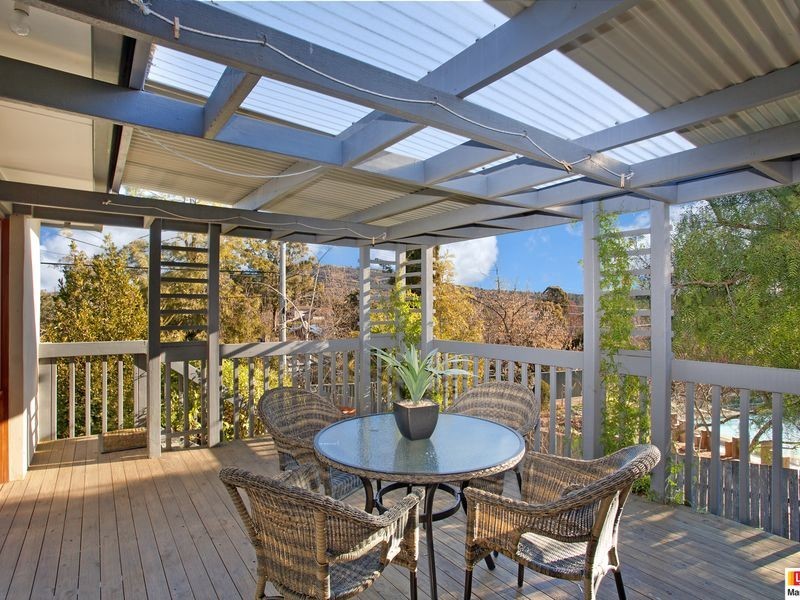 31 Ainsworth Street, Mawson ACT 2607