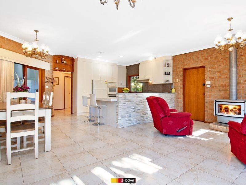 28 Strzelecki Crescent, Narrabundah ACT 2604