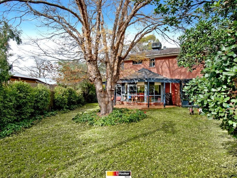 5 Bayley Street, Narrabundah ACT 2604