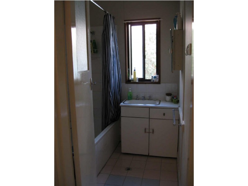 38 Bungonia Street, Narrabundah ACT 2604