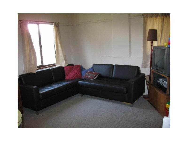 38 Bungonia Street, Narrabundah ACT 2604