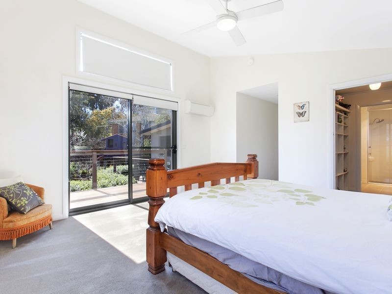 27 Millen Street, Hughes ACT 2605